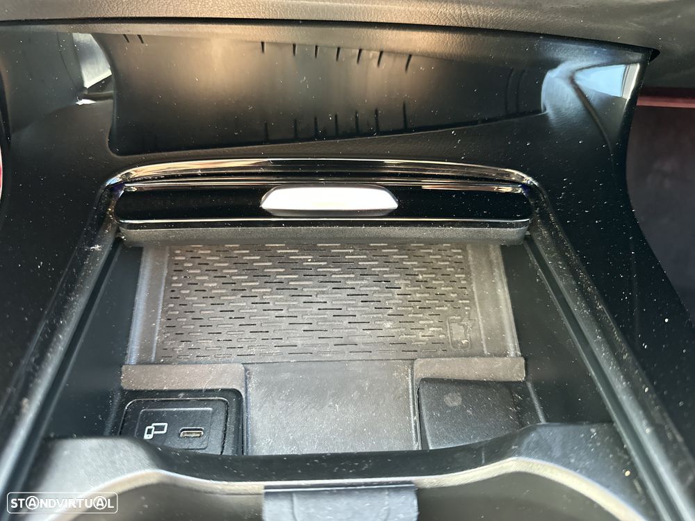 Mercedes-Benz CLA 250 e 8G-DCT Edition 2021 - 40