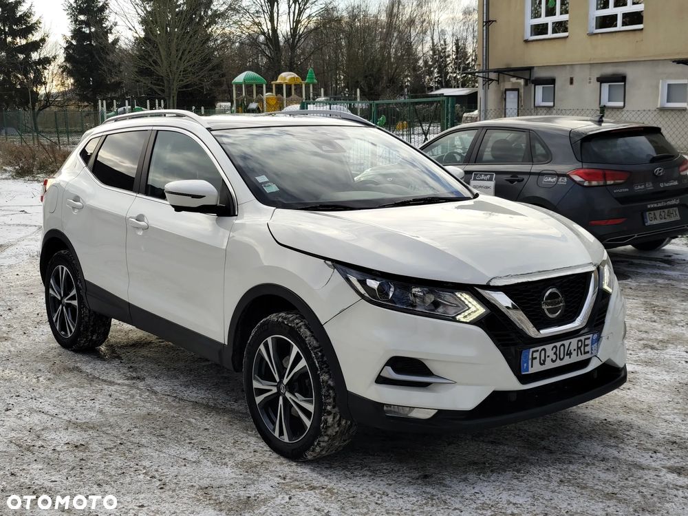 Nissan Qashqai 1.5 dCi TEKNA - 7