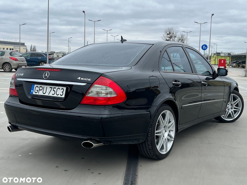 Mercedes-Benz Klasa E 500 4-Matic Avantgarde - 11