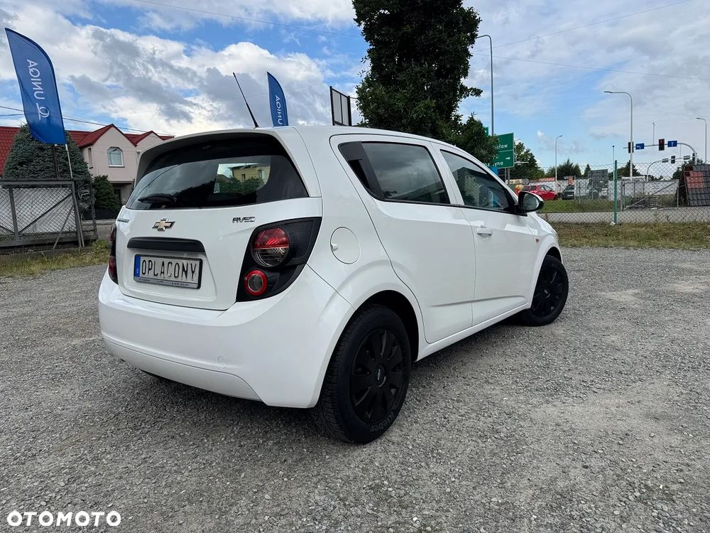 Chevrolet Aveo - 10