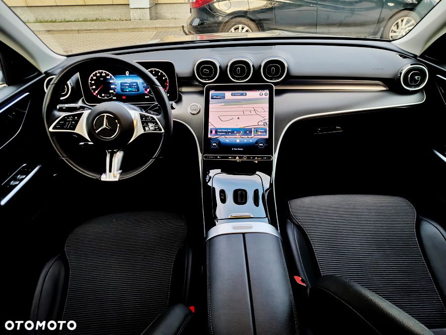 Mercedes-Benz Klasa C 180 mHEV Avantgarde - 12