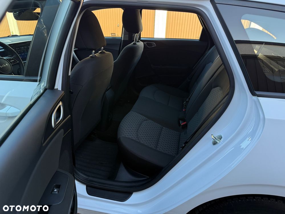 Kia Ceed 1.5 T-GDI S - 7