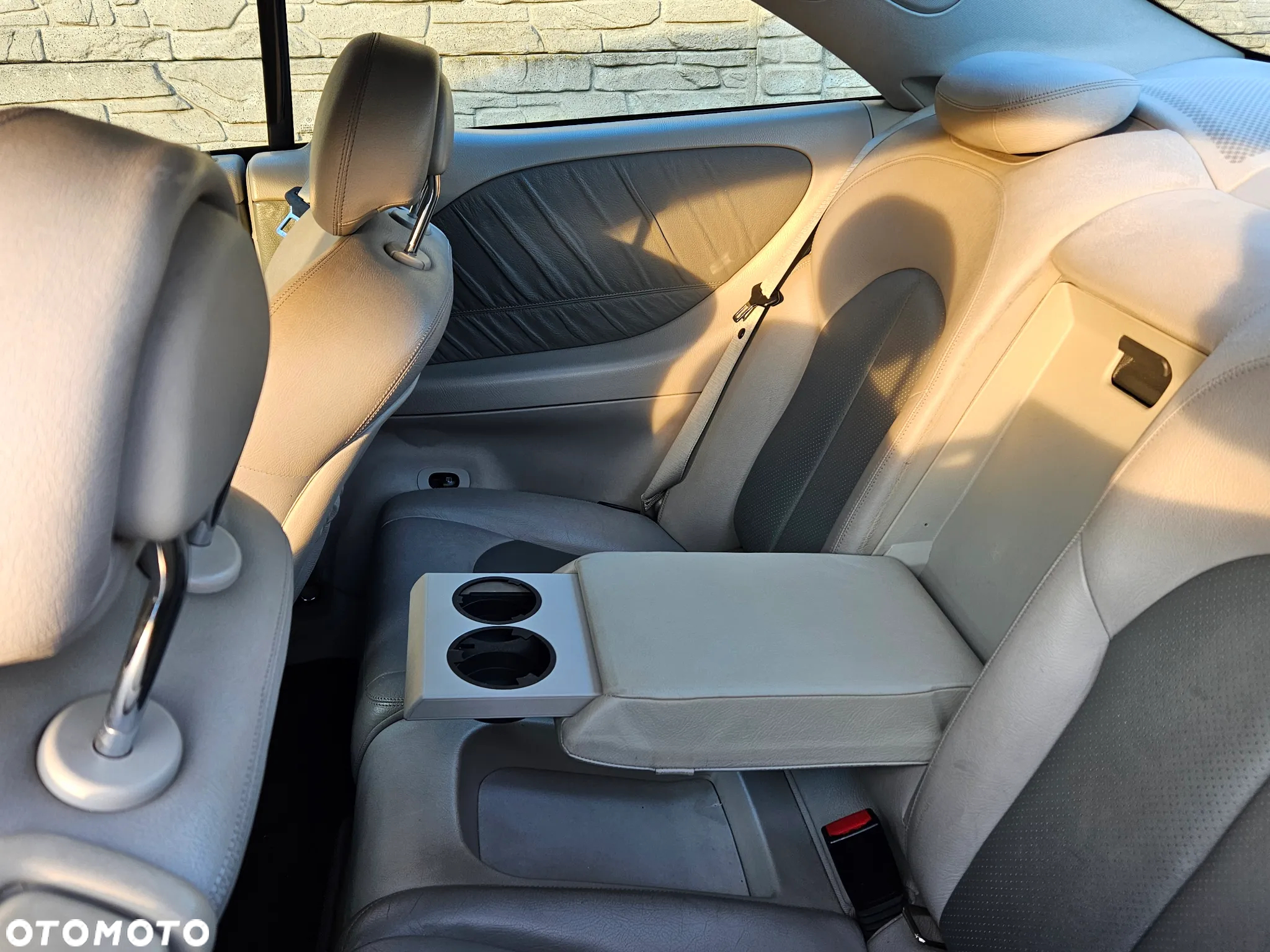Mercedes-Benz CLK 320 Avantgarde - 16