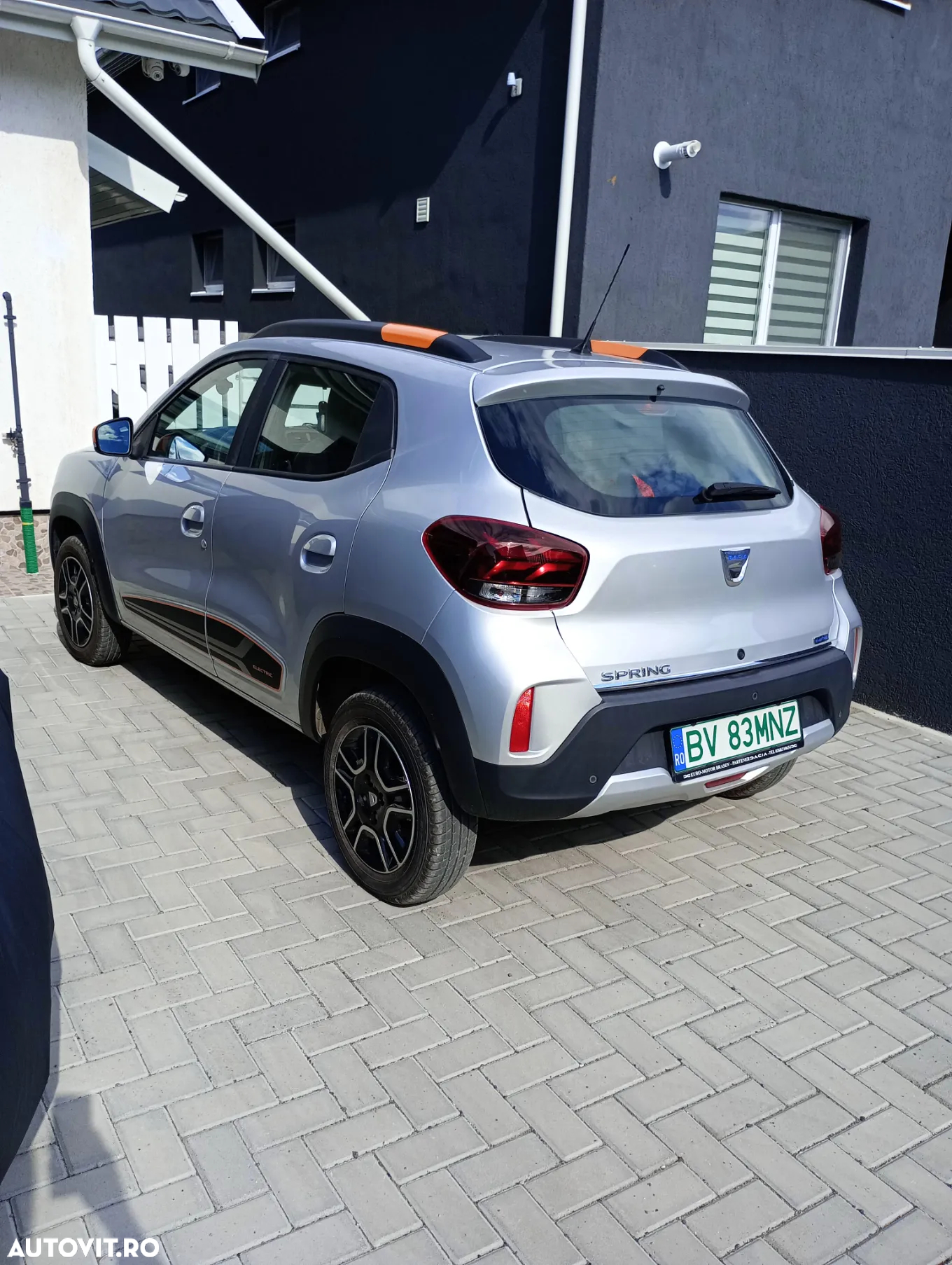 Dacia Spring Electric 45 Essential - 2