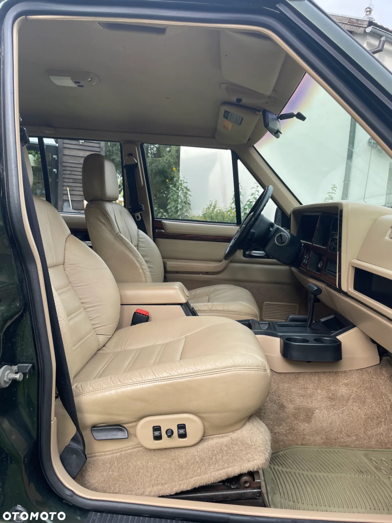 Jeep Cherokee - 6