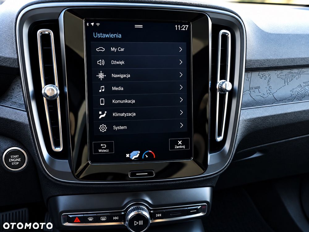 Volvo XC 40 D3 Momentum - 25