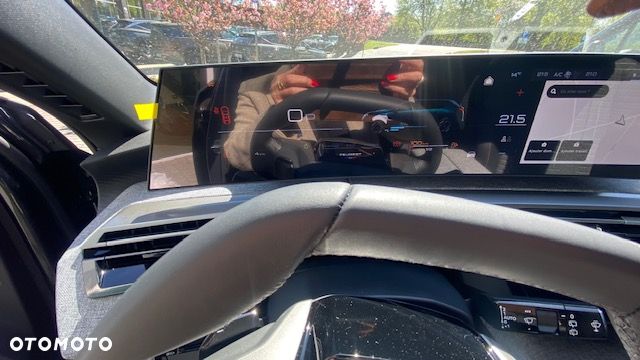 Peugeot 5008 1.2 PureTech mHEV Allure S&S e-DCS6 - 18