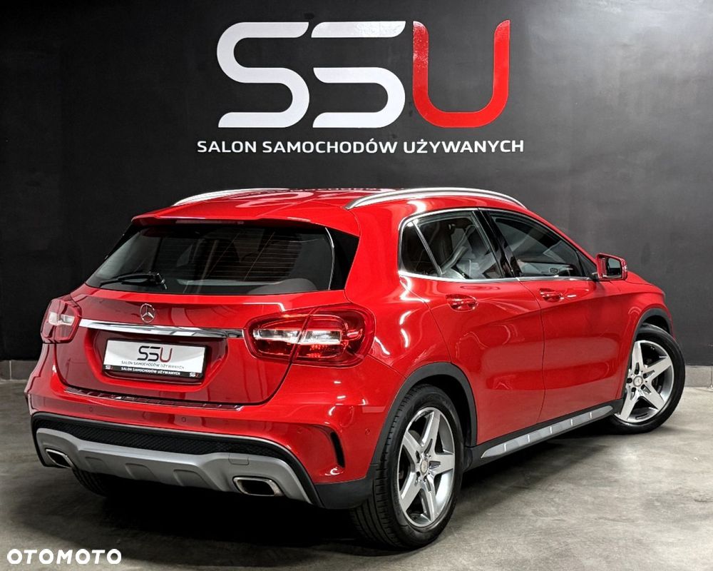 Mercedes-Benz GLA 200 AMG Line - 5