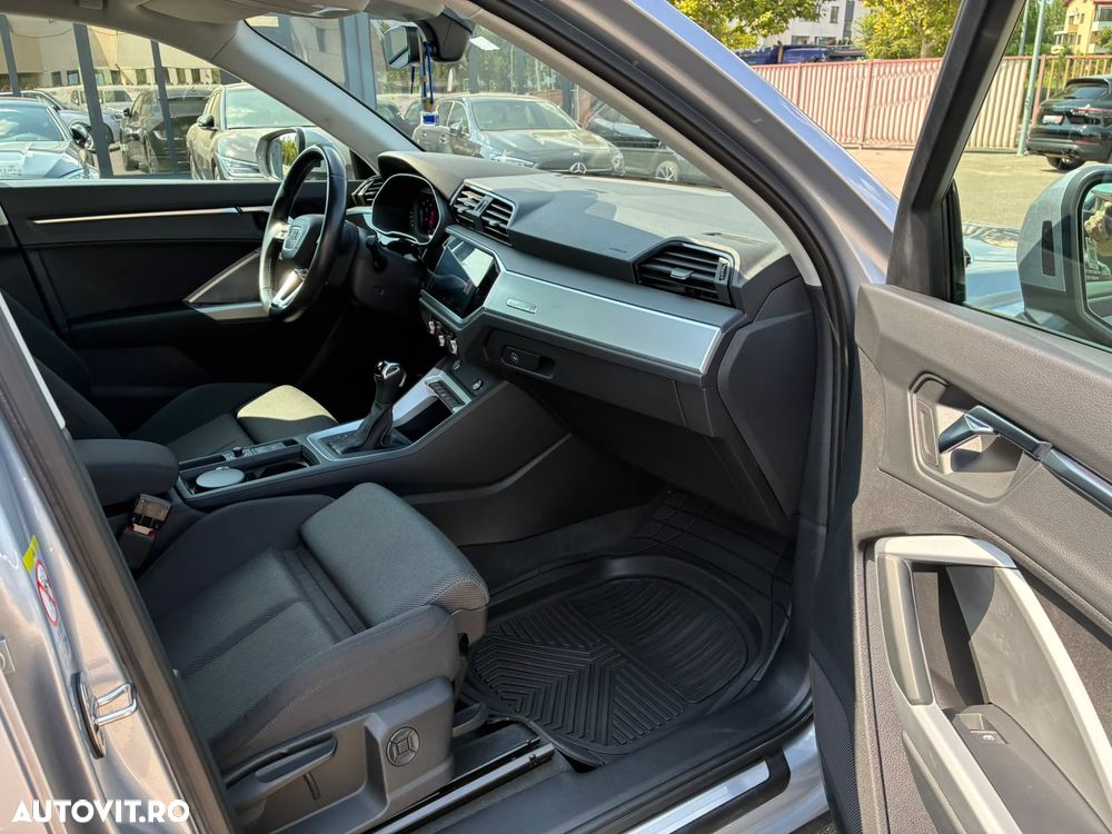 Audi Q3 - 16
