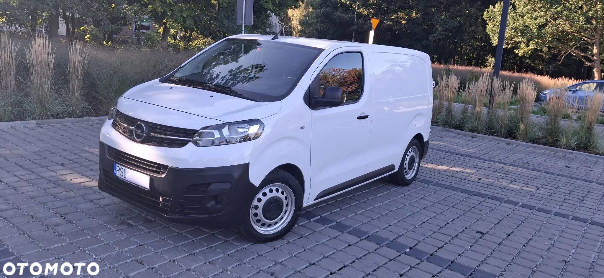 Opel Vivaro - 6