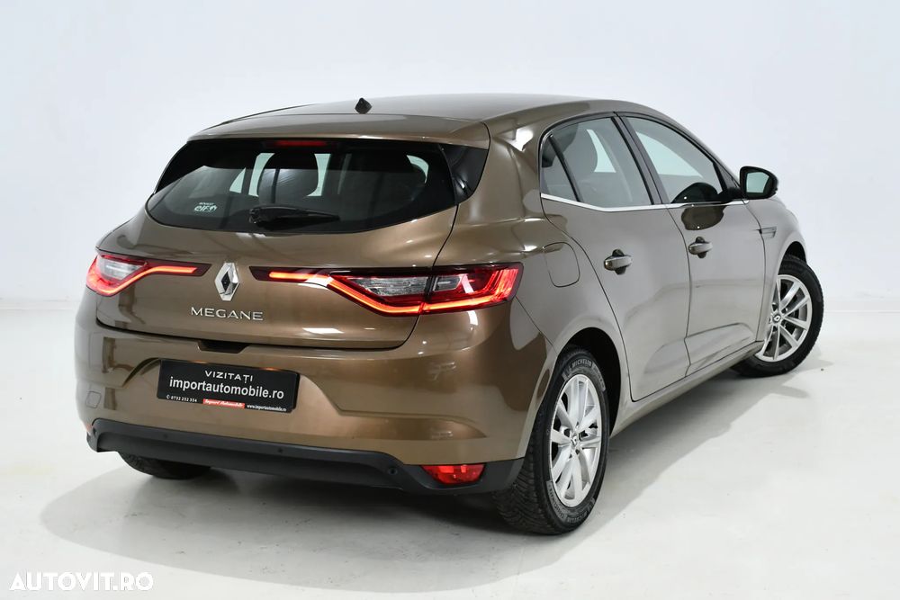 Renault Megane 1.5 dCi Expression - 10