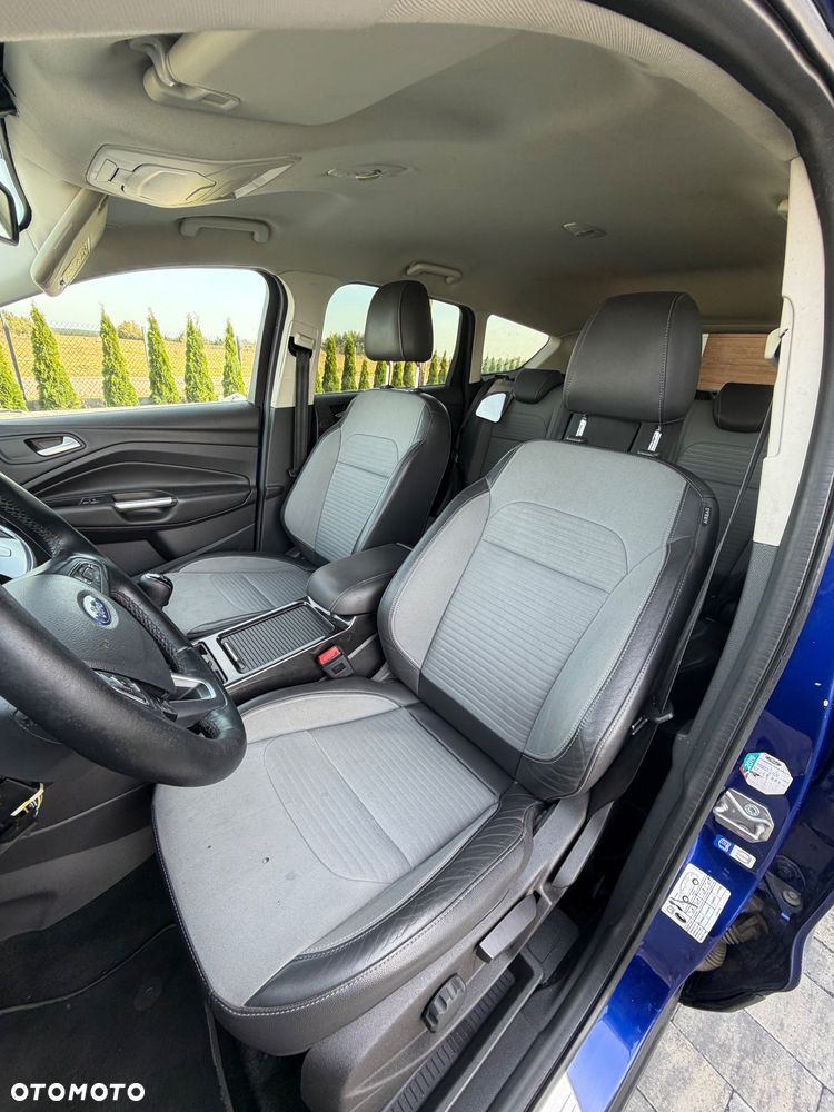 Ford Kuga 2.0 TDCi 4x4 Titanium - 13
