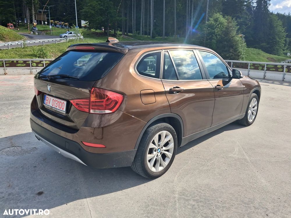 BMW X1 xDrive18d Sport Line - 12
