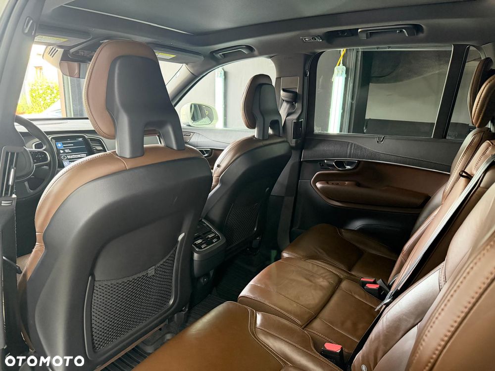 Volvo XC 90 - 10
