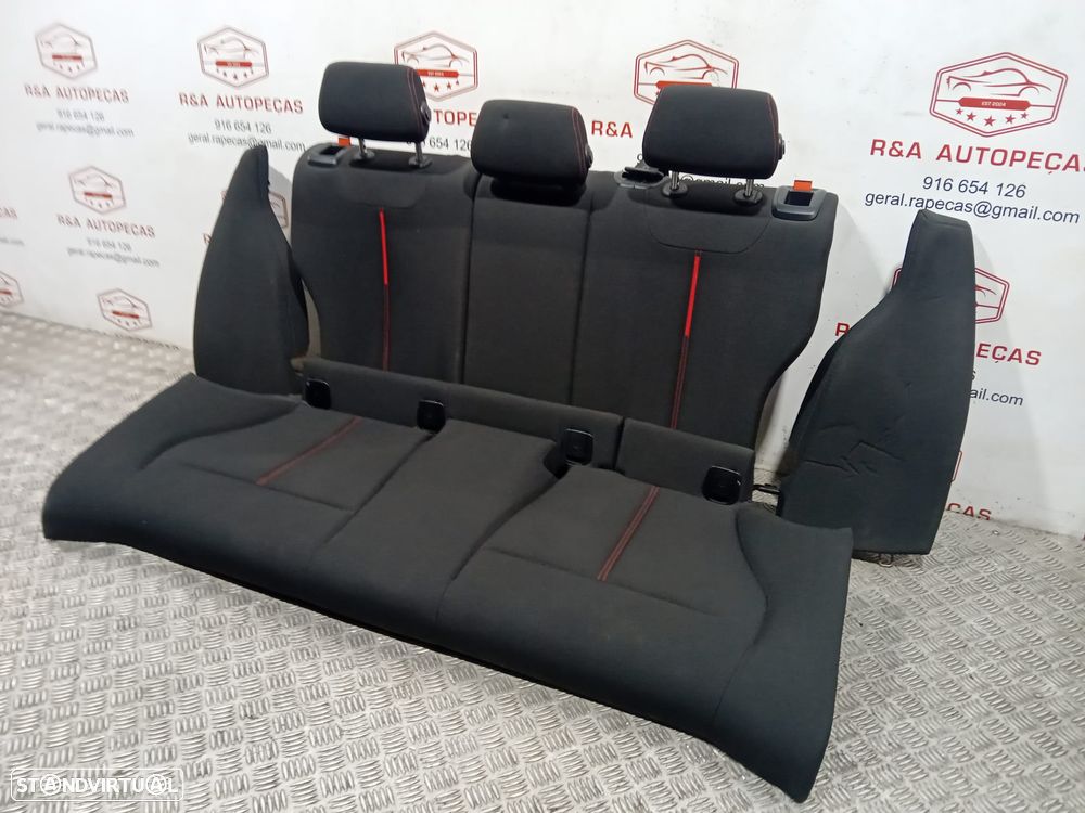 Conjunto de Bancos BMW Série 1 F21 F22 em Tecido Original - 6