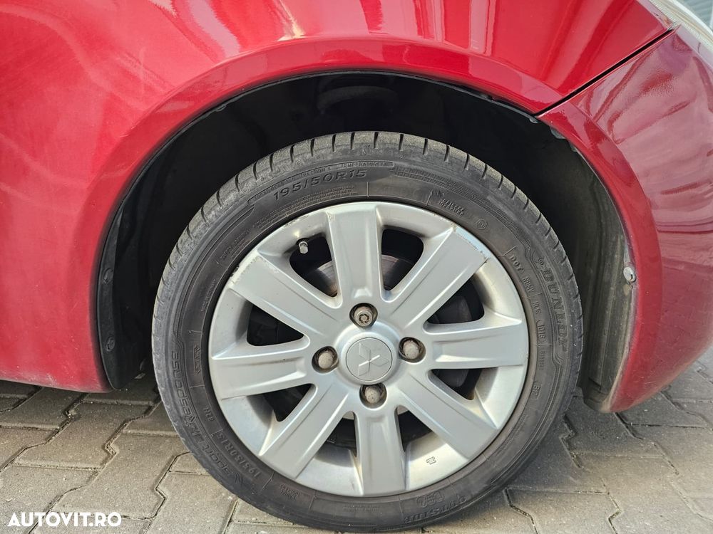 Mitsubishi Colt - 19
