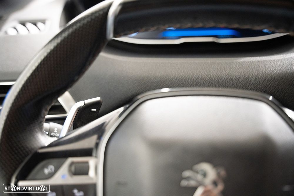 Peugeot 5008 1.2 PureTech GT Line EAT8 - 24