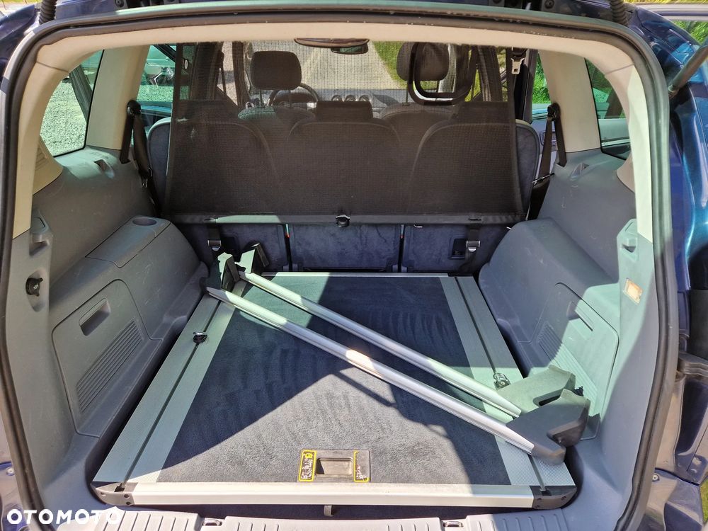 Ford S-Max 2.5 Silver Magic - 24