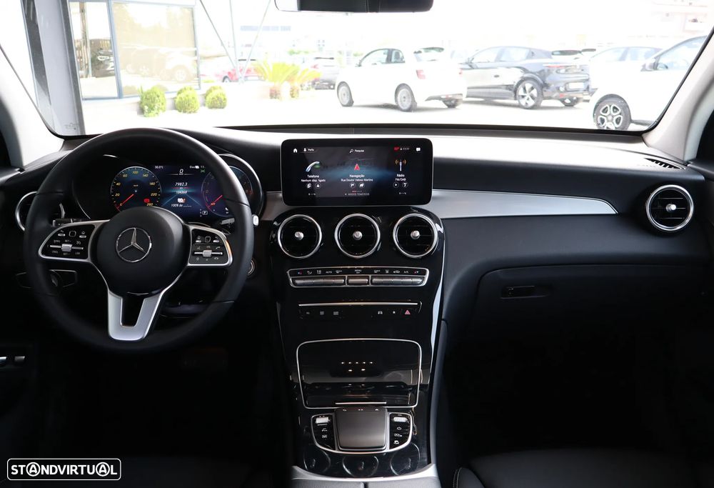Mercedes-Benz GLC 300 e 4Matic - 11