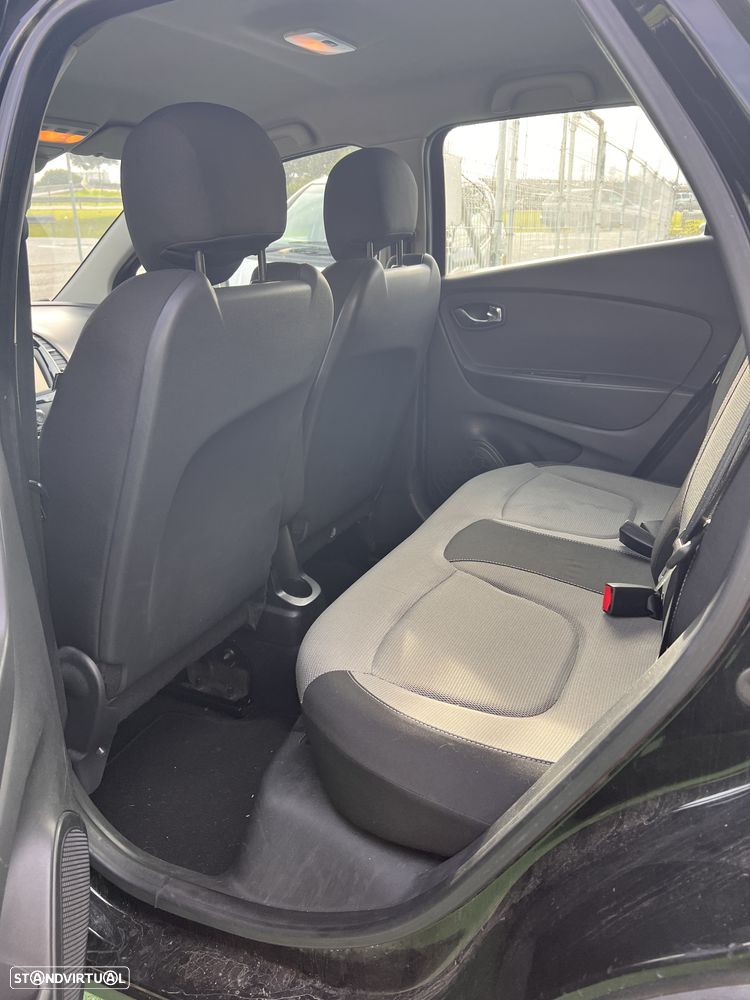 Renault Captur 1.5 dCi - 6