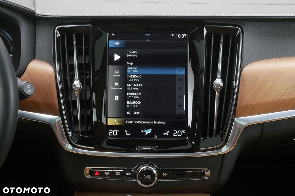 Volvo V90 - 10