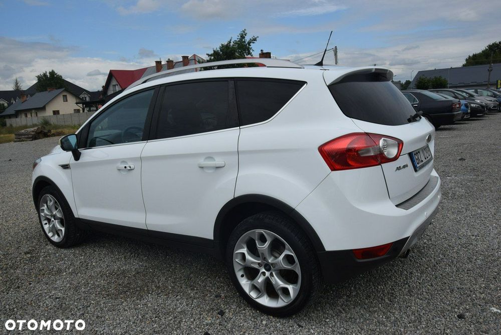 Ford Kuga - 12