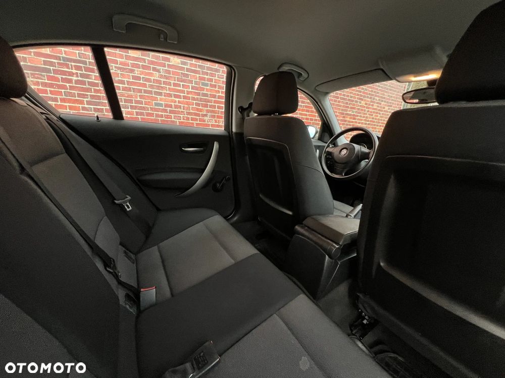 BMW Seria 1 116i - 18