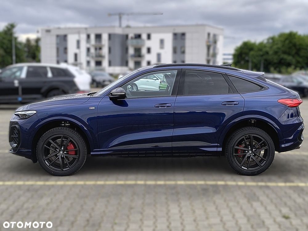 Audi Q5 Sportback - 7