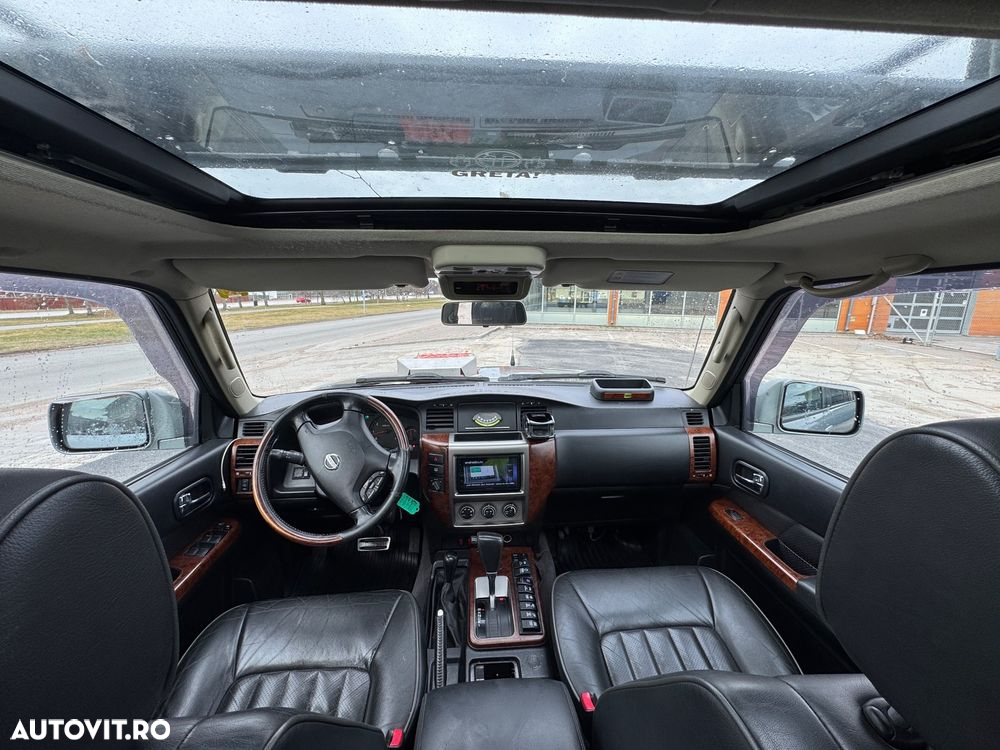 Nissan Patrol 3.0 TDI Aut Elegance - 12