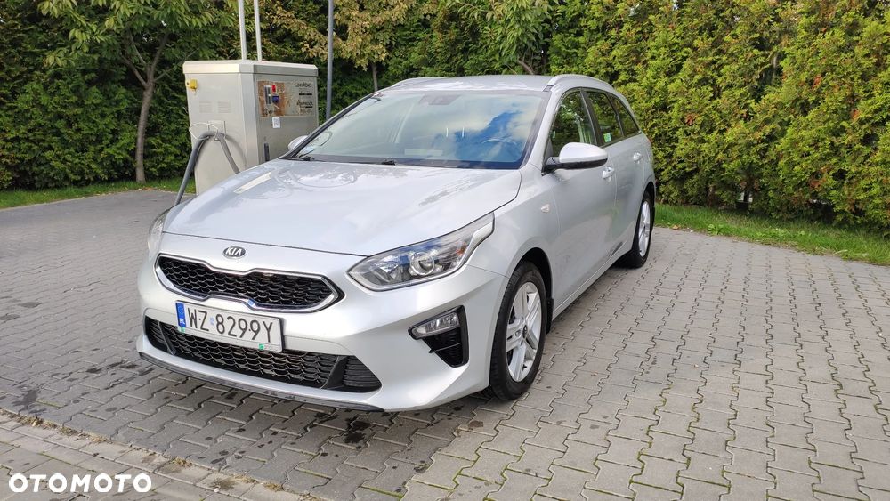 Kia Ceed 1.6 CRDi SCR M DCT - 15