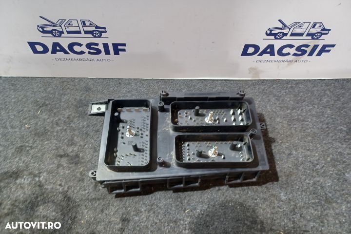 Panou sigurante si relee 13206754 Opel Astra H [facelift] [2005 - 201 - 3