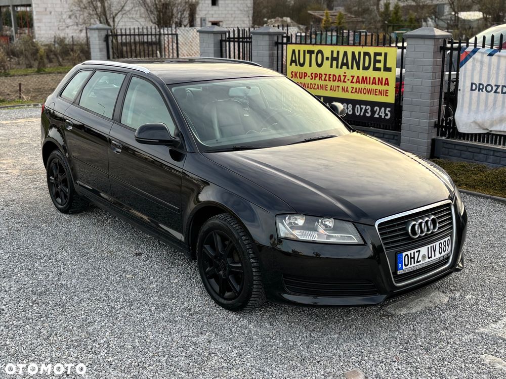Audi A3 Sportback - 2