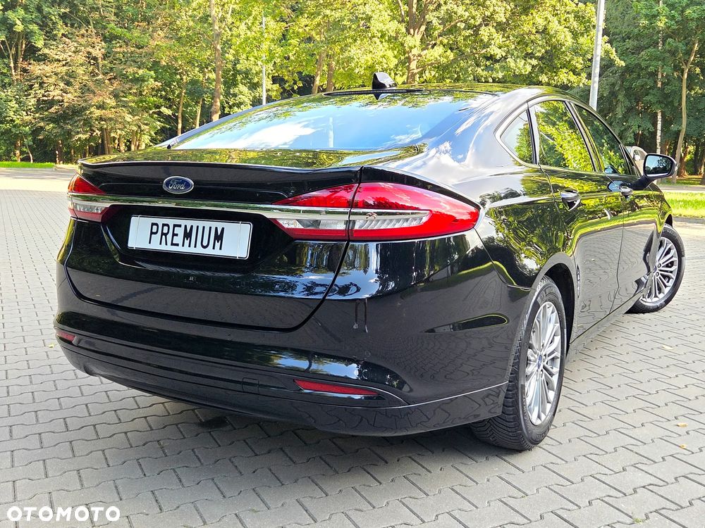 Ford Mondeo 2.0 Hybrid Titanium - 15