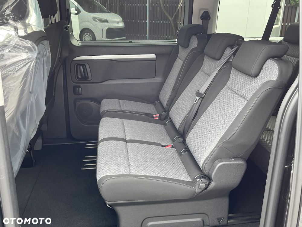 Toyota Proace Verso 2.0 D4-D Long Family - 20