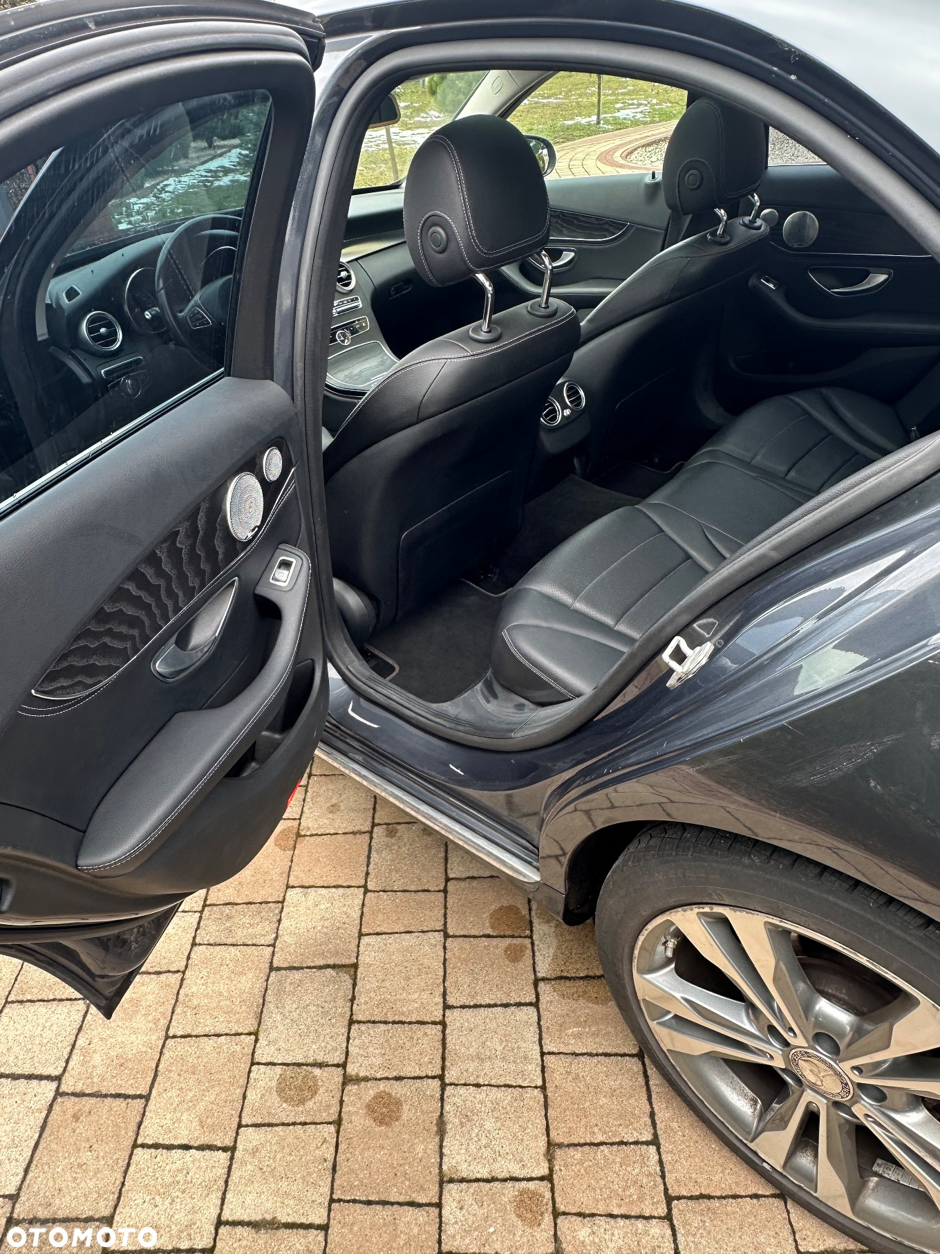 Mercedes-Benz Klasa C 300 7G-TRONIC - 16