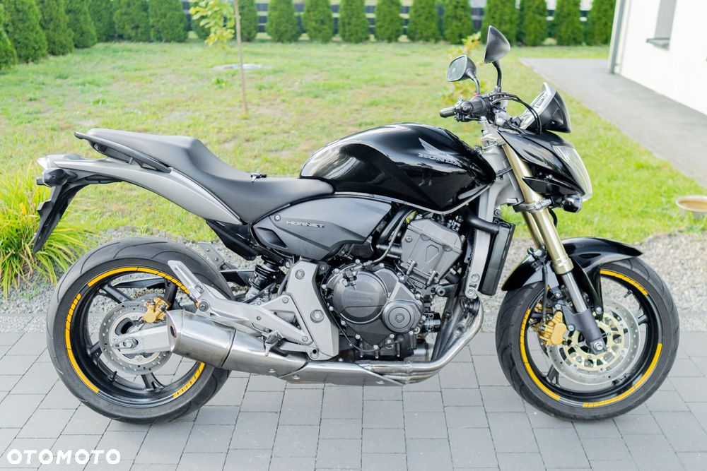Honda CB - 2