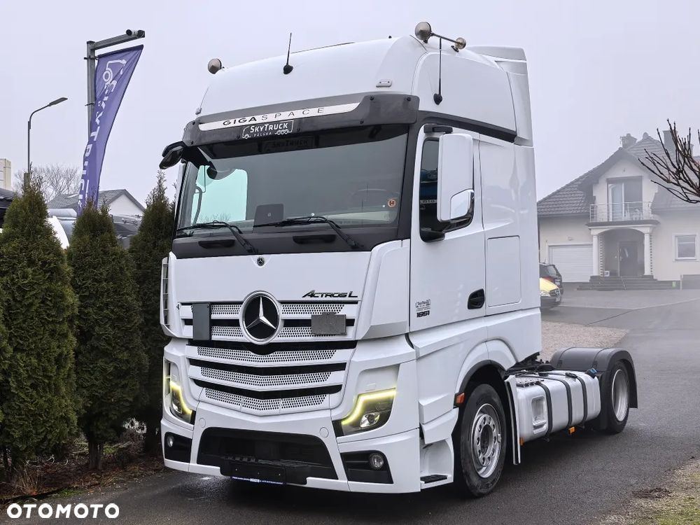 Mercedes-Benz Actros L 1851 LSnRL * Olejowy Retarder * GigaSpace * 2 zbiorniki * LED * - 1