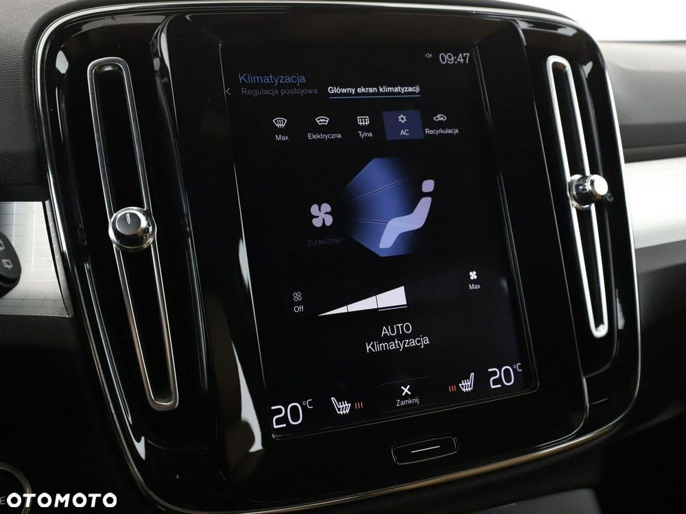 Volvo XC 40 D4 AWD Momentum Pro - 29