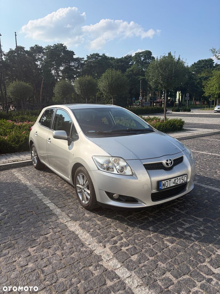 Toyota Auris 1.6 Luna - 3