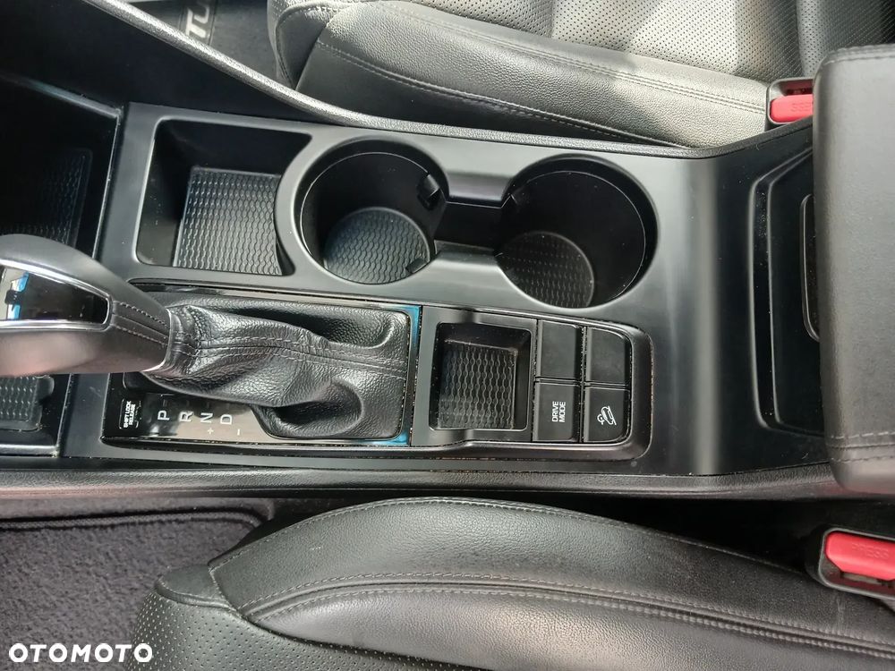 Hyundai Tucson 1.6 GDi 4WD DCT Trend - 22