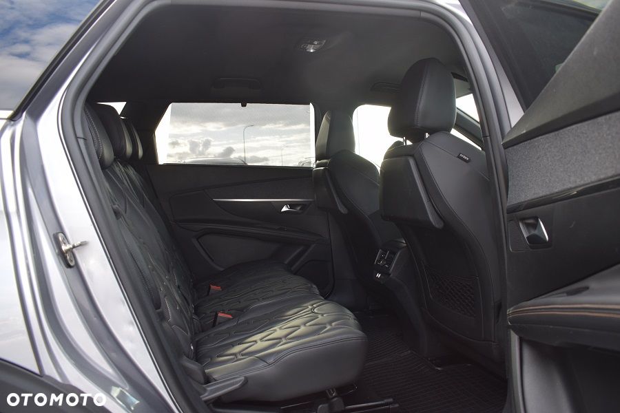 Peugeot 5008 THP 165 EAT6 Stop & Start Allure - 12