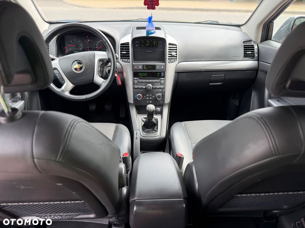 Chevrolet Captiva 2.0 2WD 7 Sitzer LS Family Edition - 16