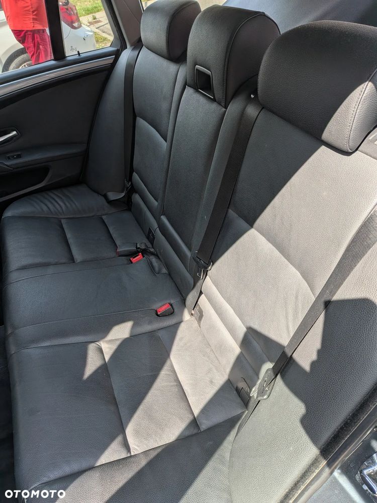 BMW Seria 5 - 22
