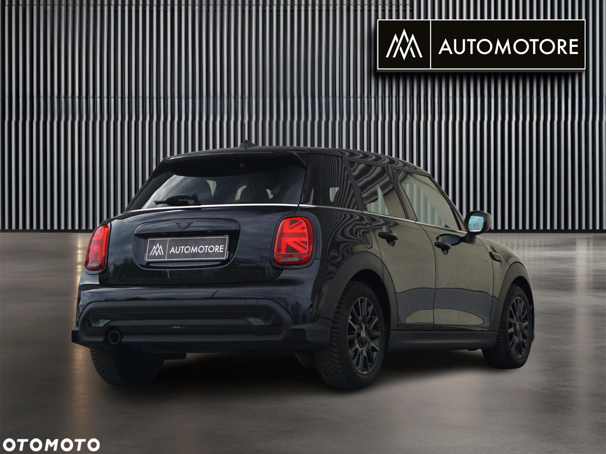 MINI Cooper Standard - 10