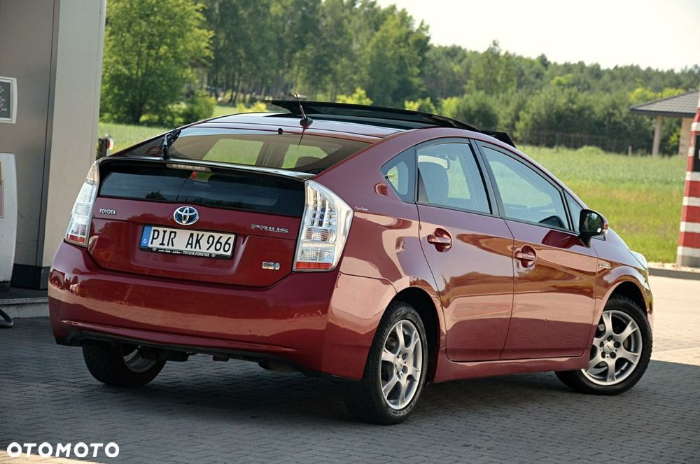 Toyota Prius - 10
