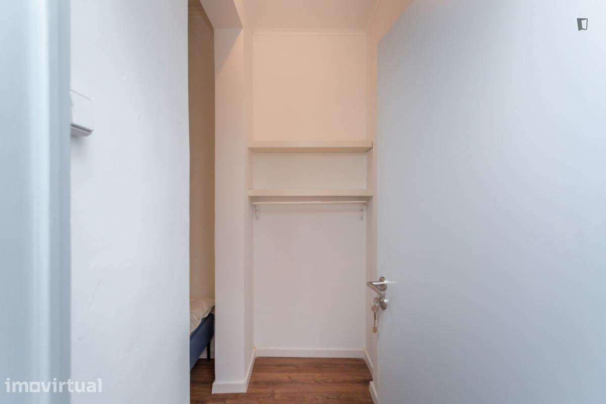 Quarto - localizado em Avenida da Liberdade Lisbon - Grande imagem: 2/14