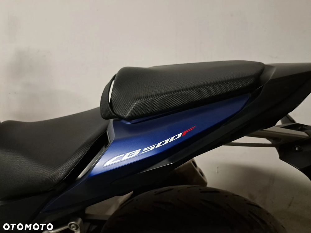 Honda CB - 8