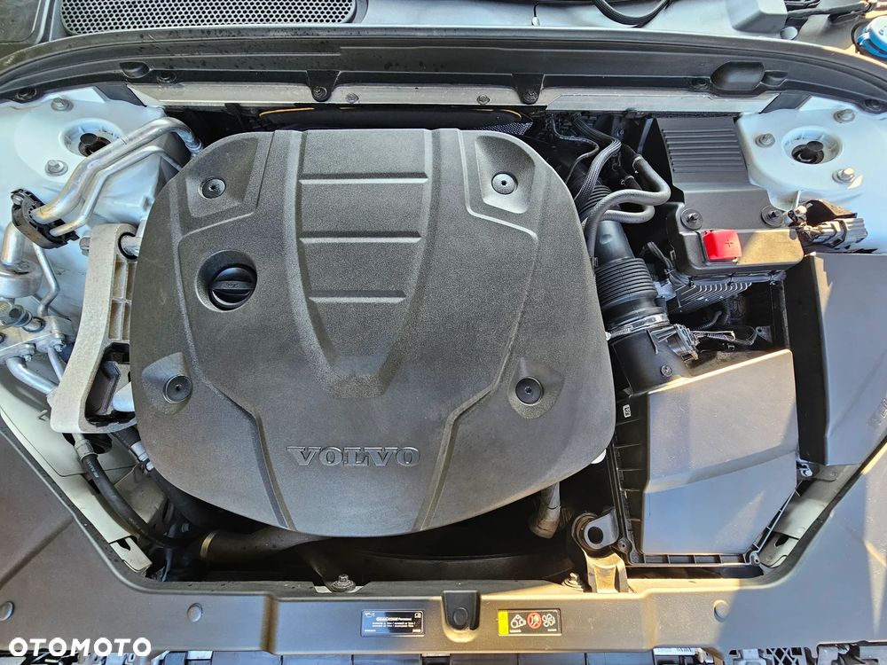 Volvo V60 D3 Momentum Pro - 33