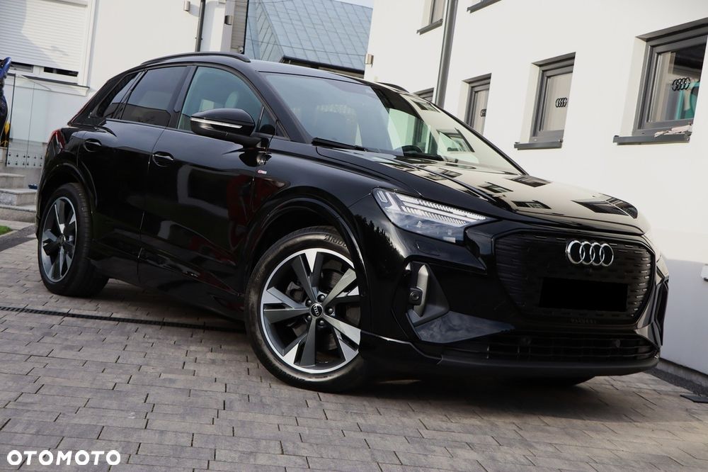Audi Q4 e-tron - 5