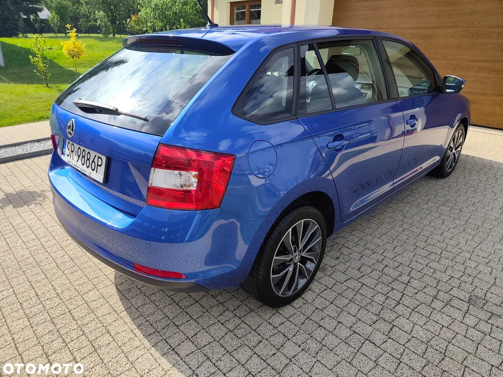 Skoda RAPID - 7
